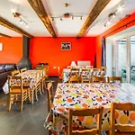 Dom wakacyjny Rustic Estate With Sauna *