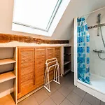 Rustic Estate With Sauna *