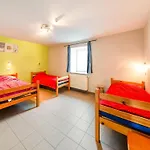 Rustic Estate With Sauna Dom wakacyjny