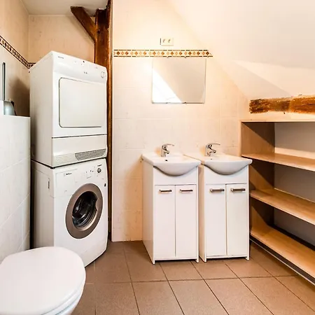 Rustic Estate With Sauna Feriehus *